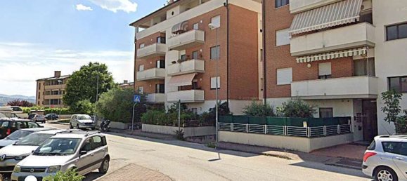 3 bedrooms Apartment in Foligno, Italy No. 358128 18