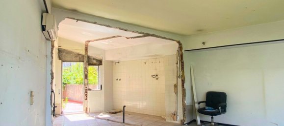 2 bedrooms House in Vibo Valentia, Italy No. 363104 11