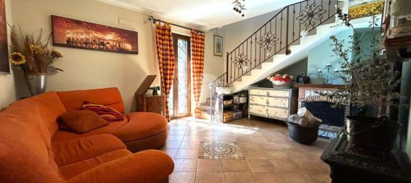 Квартира с 6 комнатами в Рим, Италия № 24425 30