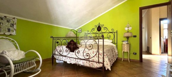 Квартира с 6 комнатами в Рим, Италия № 24425 32