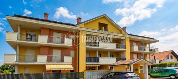 1 bedroom Apartment in Gassino Torinese, Italy No. 297685 4