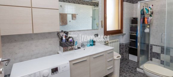 1 bedroom Apartment in Gassino Torinese, Italy No. 297685 14