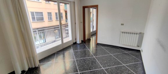3-salle Appartement à Rapallo, Italy No. 15707 7