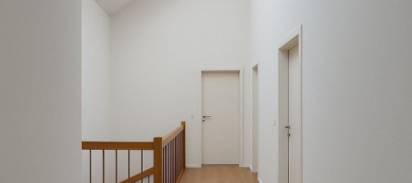 Дом с 7 комнатами в Донау-Рис, Германия № 327956 13