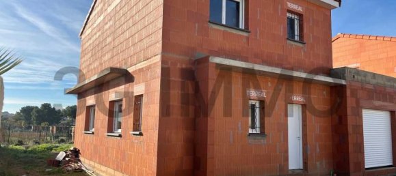 4 chambres Villa à Maraussan, France No. 207708 2