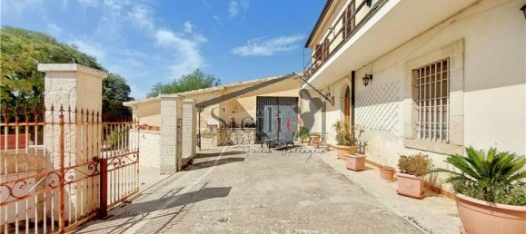 9 rooms House in Modica, Italy No. 156727 3