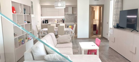 Пентхаус с 3 спальнями в Эмполи, Италия № 337569 13