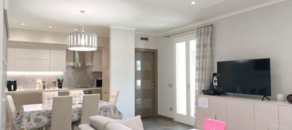 Пентхаус с 3 спальнями в Эмполи, Италия № 337569 6