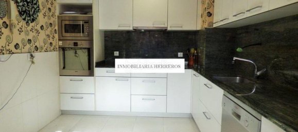 5 bedrooms Townhouse in Logrono, Spain No. 73834 6