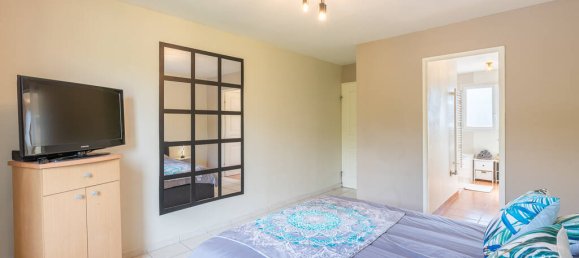 4 Schlafzimmer Haus in L'Isle-d'Abeau, France, Nr. 350763 7