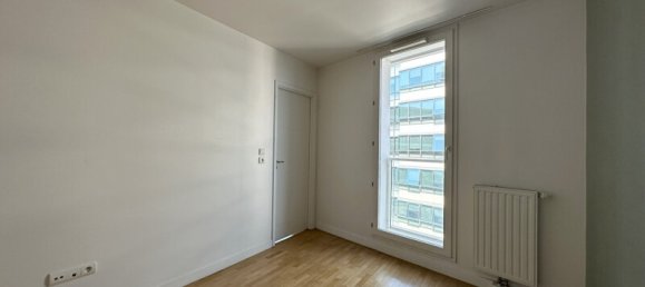 1 bedroom Apartment in Issy-les-Moulineaux, France No. 332244 5