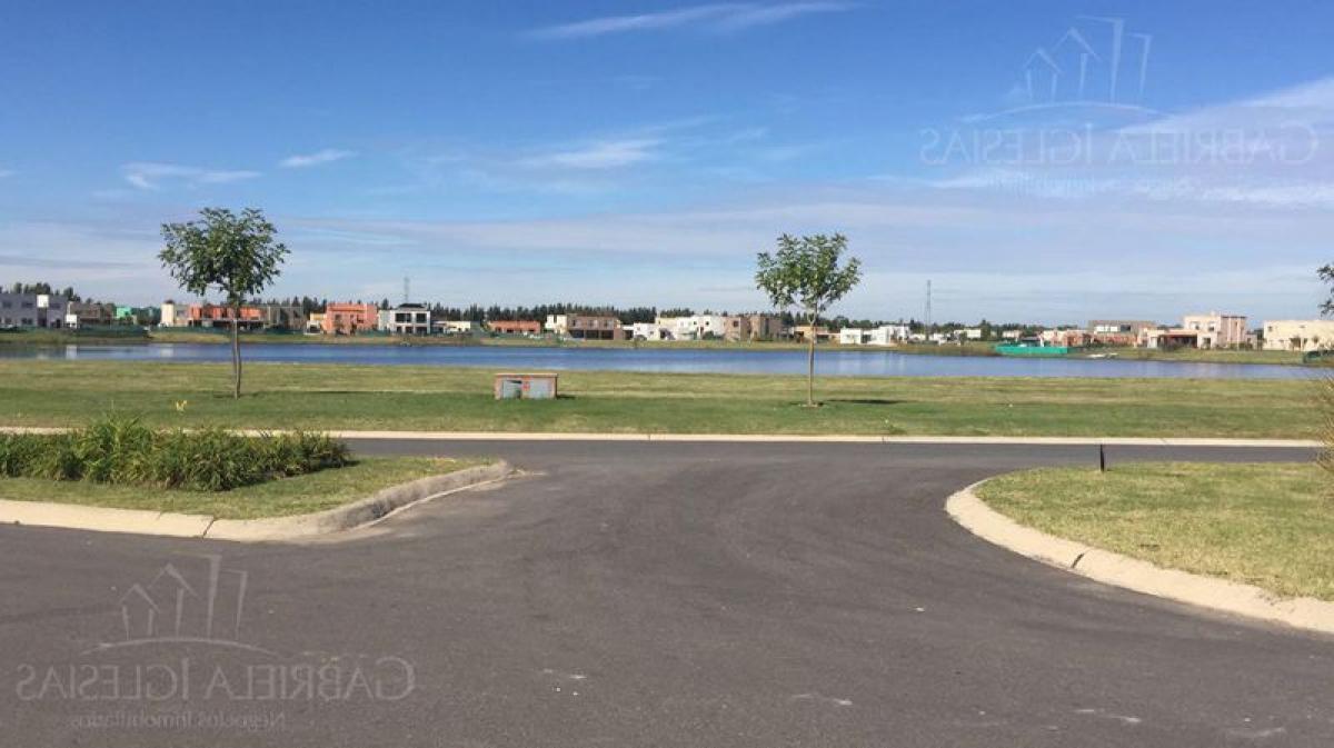 Grundstück in Tigre, Argentina, Nr. 113558