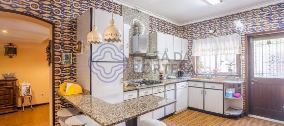 Casa de 6 dormitorios en Espinho, Portugal No. 65853 4