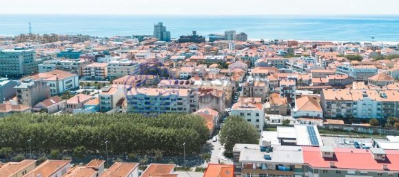 Casa de 6 dormitorios en Espinho, Portugal No. 65853 23