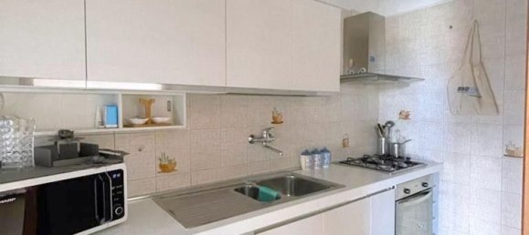 3 rooms Apartment in Campobasso, Italy No. 31003 14