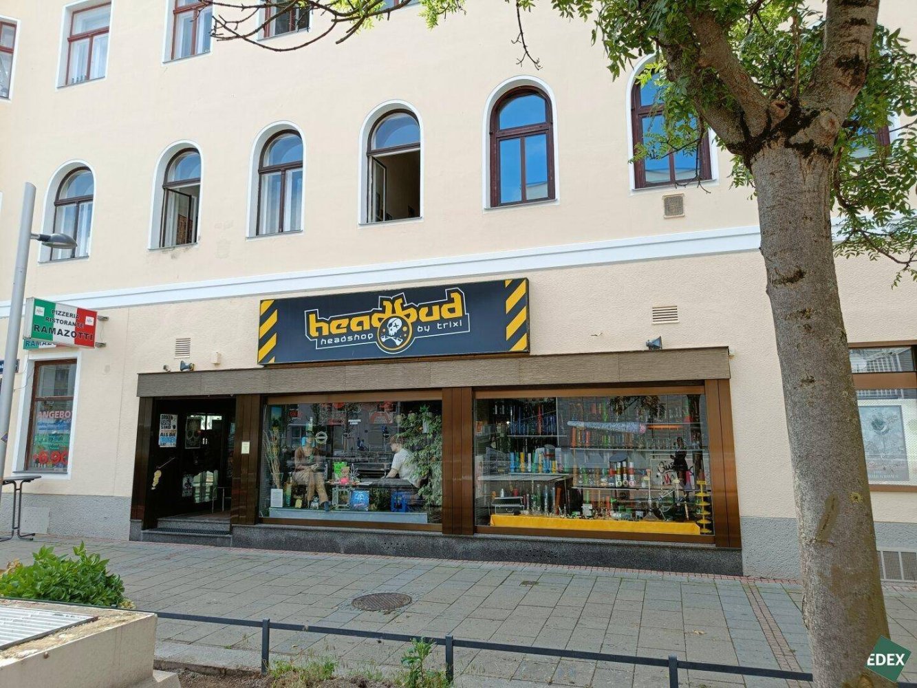 Коммерческая недвижимость 74м² в Рудольфсхайм-Фунфхаус, Австрия № 177979