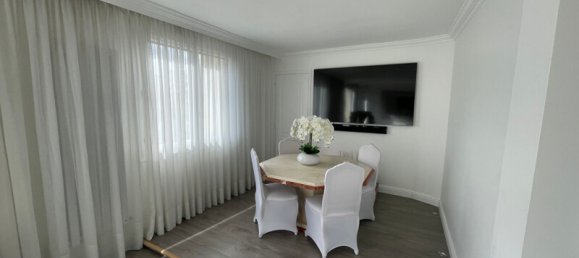 Apartamento de 2 dormitorios en Les Pavillons-sous-Bois, France No. 139477 4