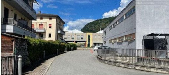 2 rooms Apartment in Sondrio, Italy No. 3505 18