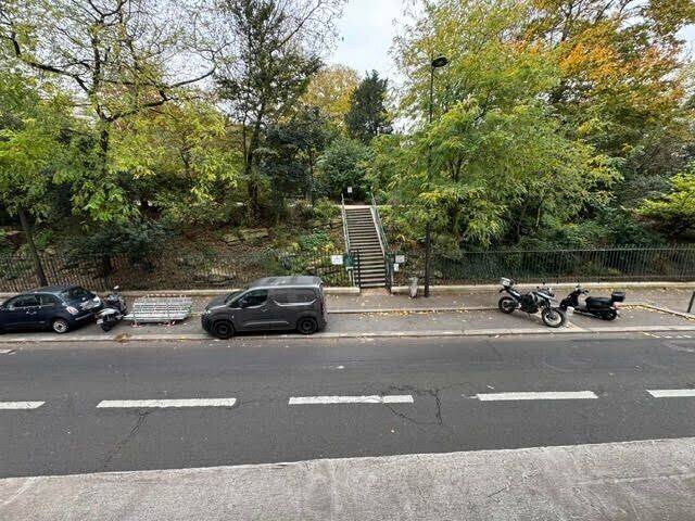 1 bedroom Apartment in Paris, France No. 171958