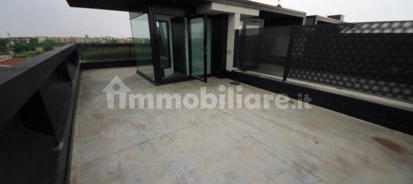 Ático de 2 dormitorios en Treviolo, Italy No. 313003 32