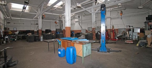 3240m² Commercial property in Gotha, Germany No. 246431 7