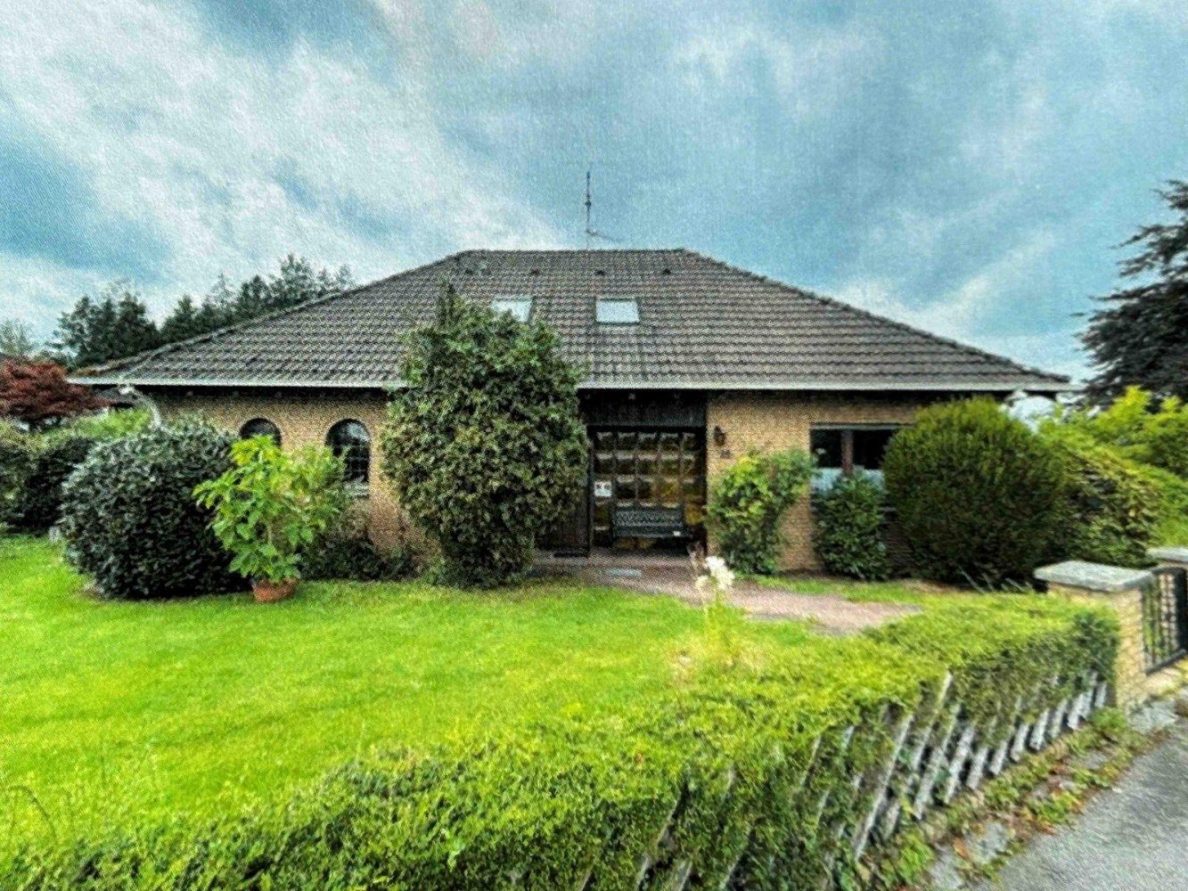 Таунхаус с 25 спальнями в Меркиш, Германия № 351794