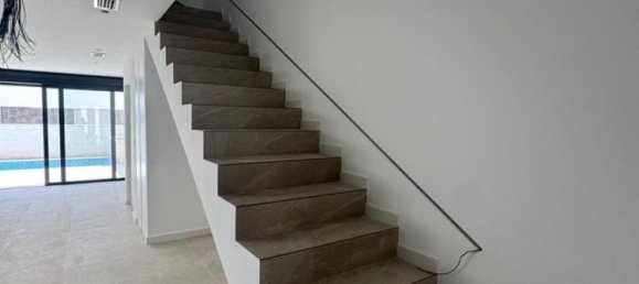 4 bedrooms House in Guardamar del Segura, Spain No. 188354 24