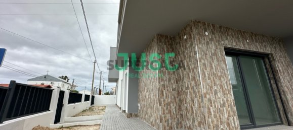 Дом с 3 спальнями в Сейшал, Португалия № 160009 3