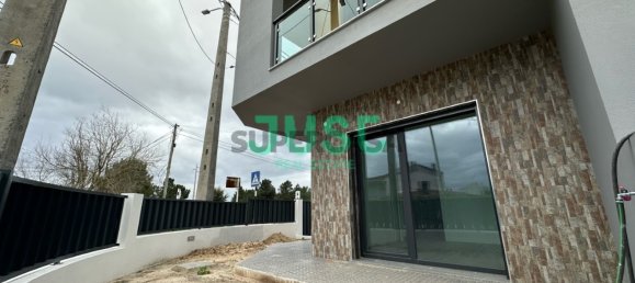 Дом с 3 спальнями в Сейшал, Португалия № 160009 4