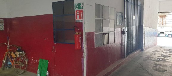 Garage in Turin, Italy 350m², Nr. 352365 8