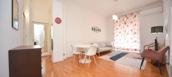 2 bedrooms Apartment in Milan, Italy No. 328408 7
