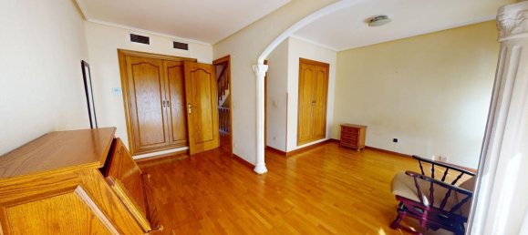 4 Schlafzimmer Stadthaus in Zaragoza, Spain, Nr. 65071 23