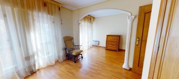 4 Schlafzimmer Stadthaus in Zaragoza, Spain, Nr. 65071 21