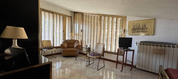 1 bedroom Apartment in Rome, Italy No. 200097 6