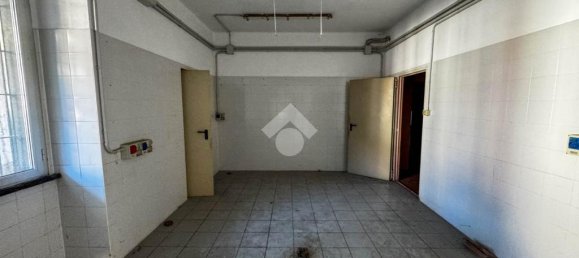 Propiedad comercial de 7 habitaciónes en Cernusco Lombardone, Italy No. 75848 13