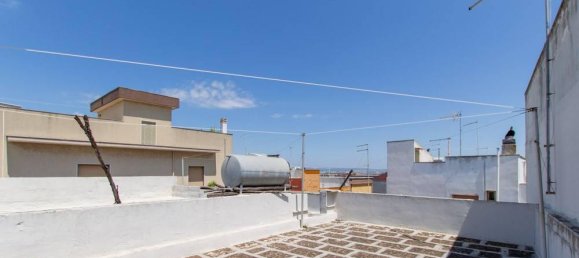 Вилла с 4 комнатами в Сан Джорджо Йонико, Италия № 92206 22