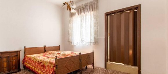 Вилла с 4 комнатами в Сан Джорджо Йонико, Италия № 92206 7