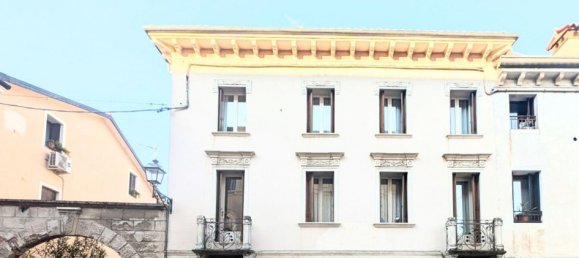 4 rooms Duplex in Thiene, Italy No. 195843 3