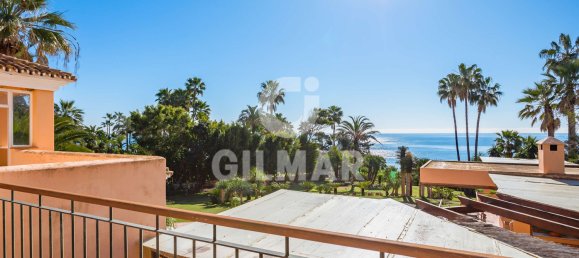 8 bedrooms Villa in Estepona, Spain No. 24235 33