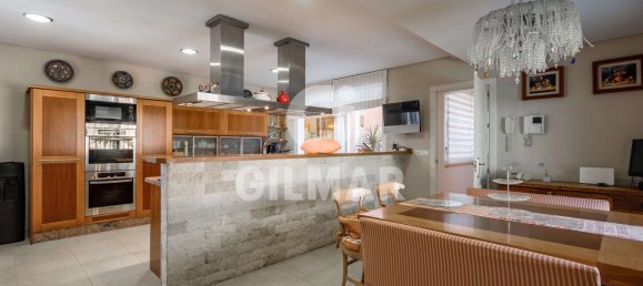 8 bedrooms Villa in Estepona, Spain No. 24235 10