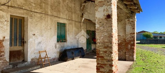 Studio in Mestrino, Italy No. 108705 18