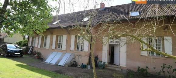 Casa de 5 dormitorios en Pierre-de-Bresse, France No. 306077 2