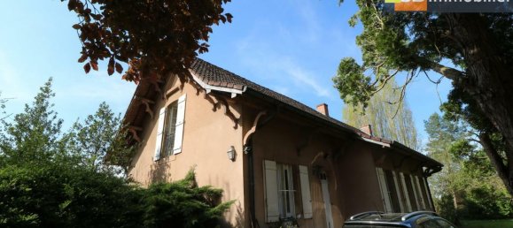 Casa de 5 dormitorios en Pierre-de-Bresse, France No. 306077 3