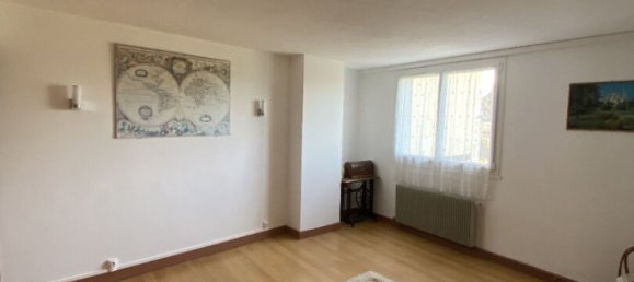 Casa de 3 dormitorios en Martizay, France No. 83540 11