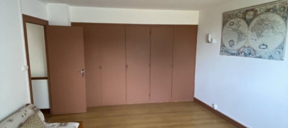 Casa de 3 dormitorios en Martizay, France No. 83540 13