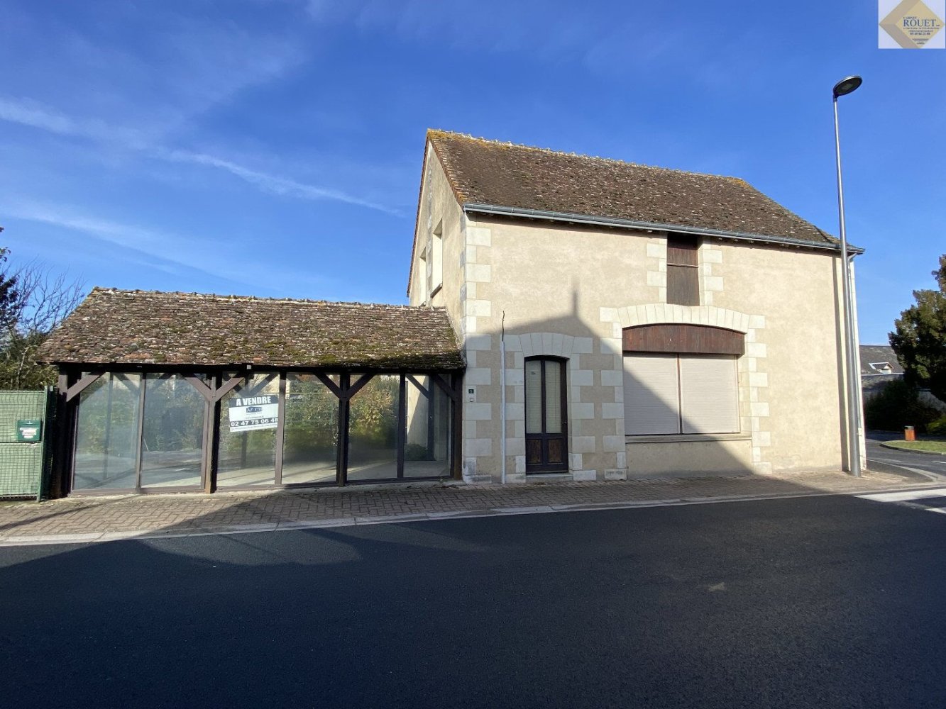 Casa de 3 dormitorios en Martizay, France No. 83540