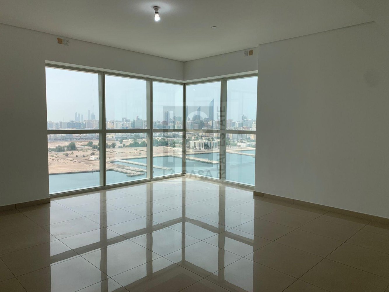 3 bedrooms Apartment in Al Reem Island, UAE No. 6951