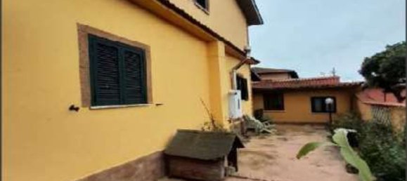 8 rooms House in Ardea, Italy No. 14562 3