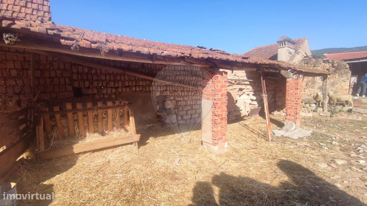 3 bedrooms House in Alcobertas, Portugal No. 188671