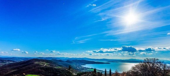 4 bedrooms Villa in Passignano sul Trasimeno, Italy No. 55659 2